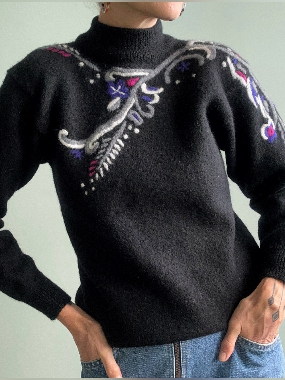 Vintage 1980s Wool Mockneck Sweater